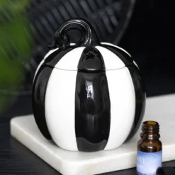 Black and White Striped Pumpkin - Tuoksulyhty