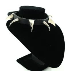 Bullet 69- Choker, small and medium claw