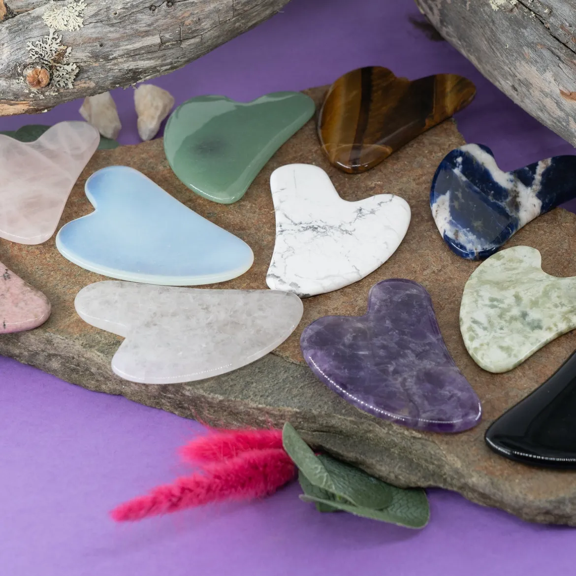 Gua sha kivi - kasvojen hierontaan, erilaisia
