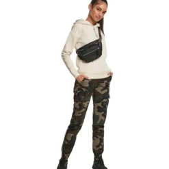 Urban Classics High Waist - Naisten reisitaskuhousut, woodcamo