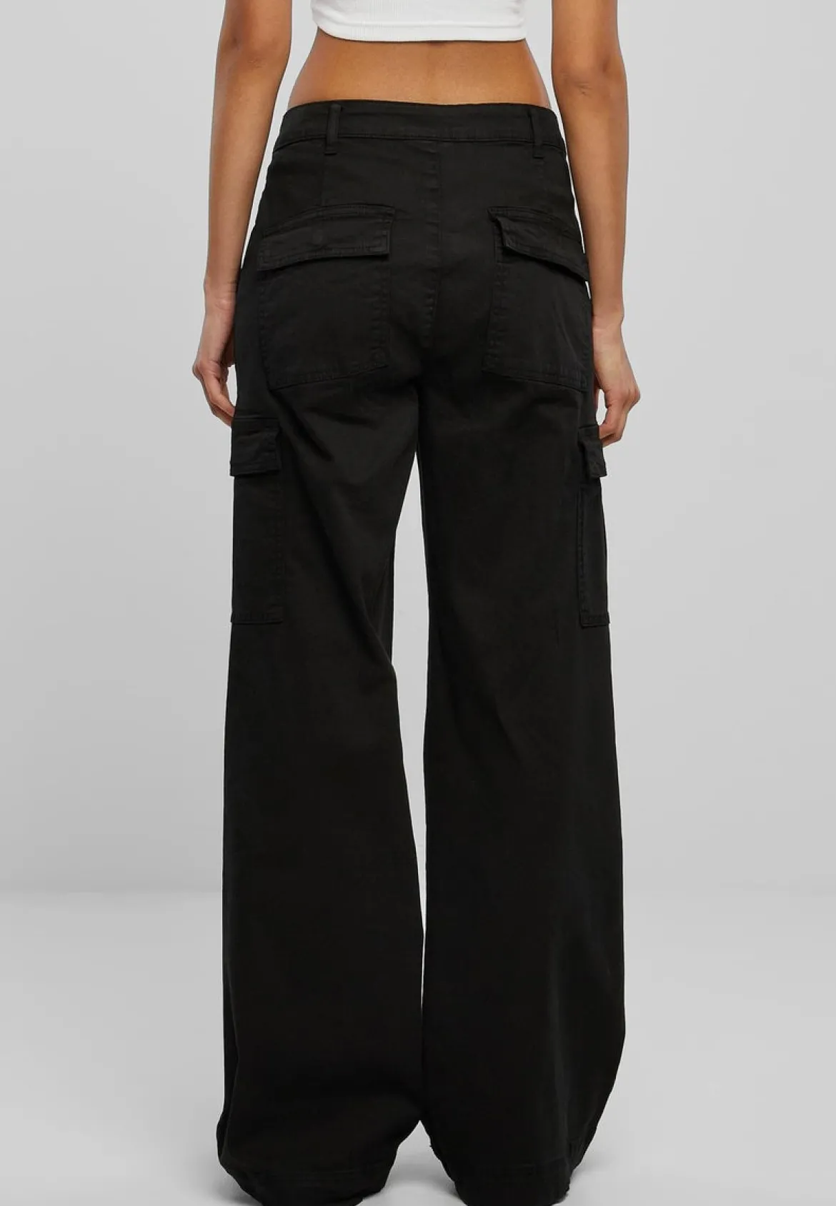 Urban Classics High Waist Wide Leg Twill - Reisitaskuhousut
